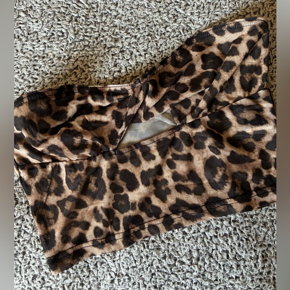Leopard Print Strapless Top